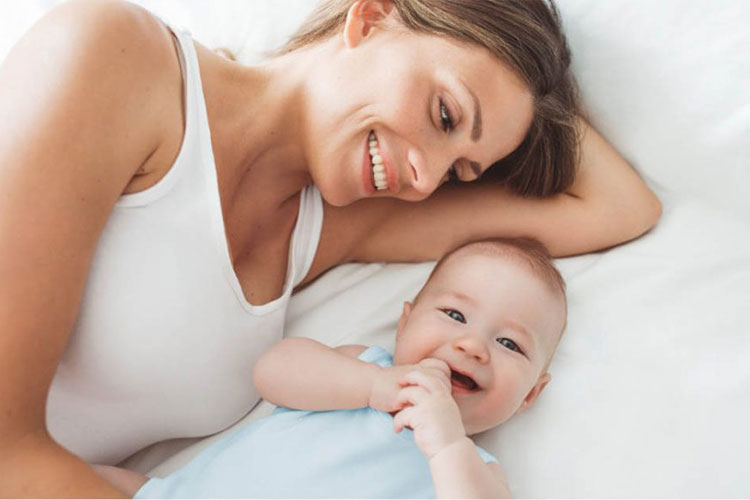Sore nipples from breastfeeding: Causes and proper care - sanosan